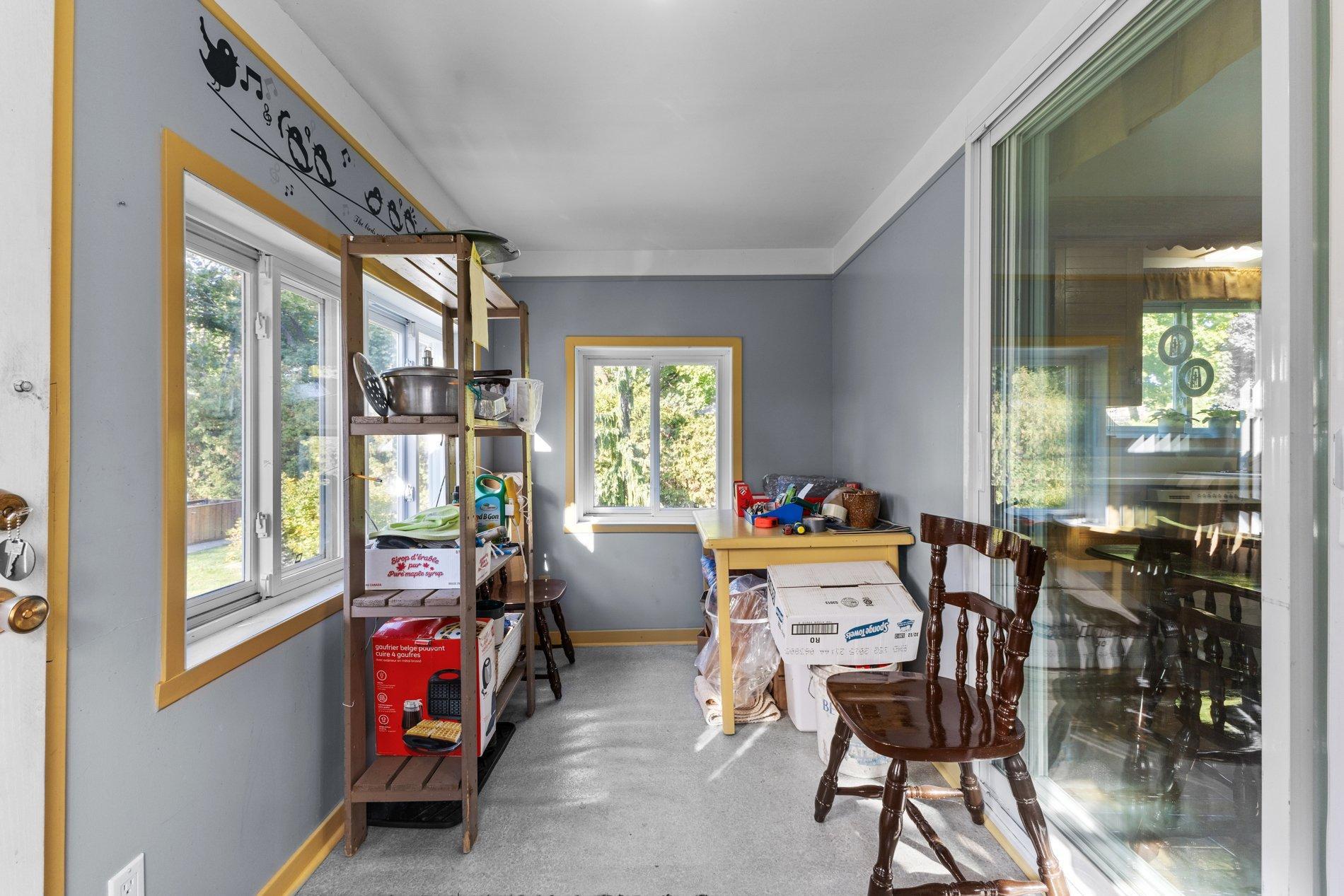 









42


Av. Bélanger

,
Montréal (LaSalle),




QC
H8R3K6

