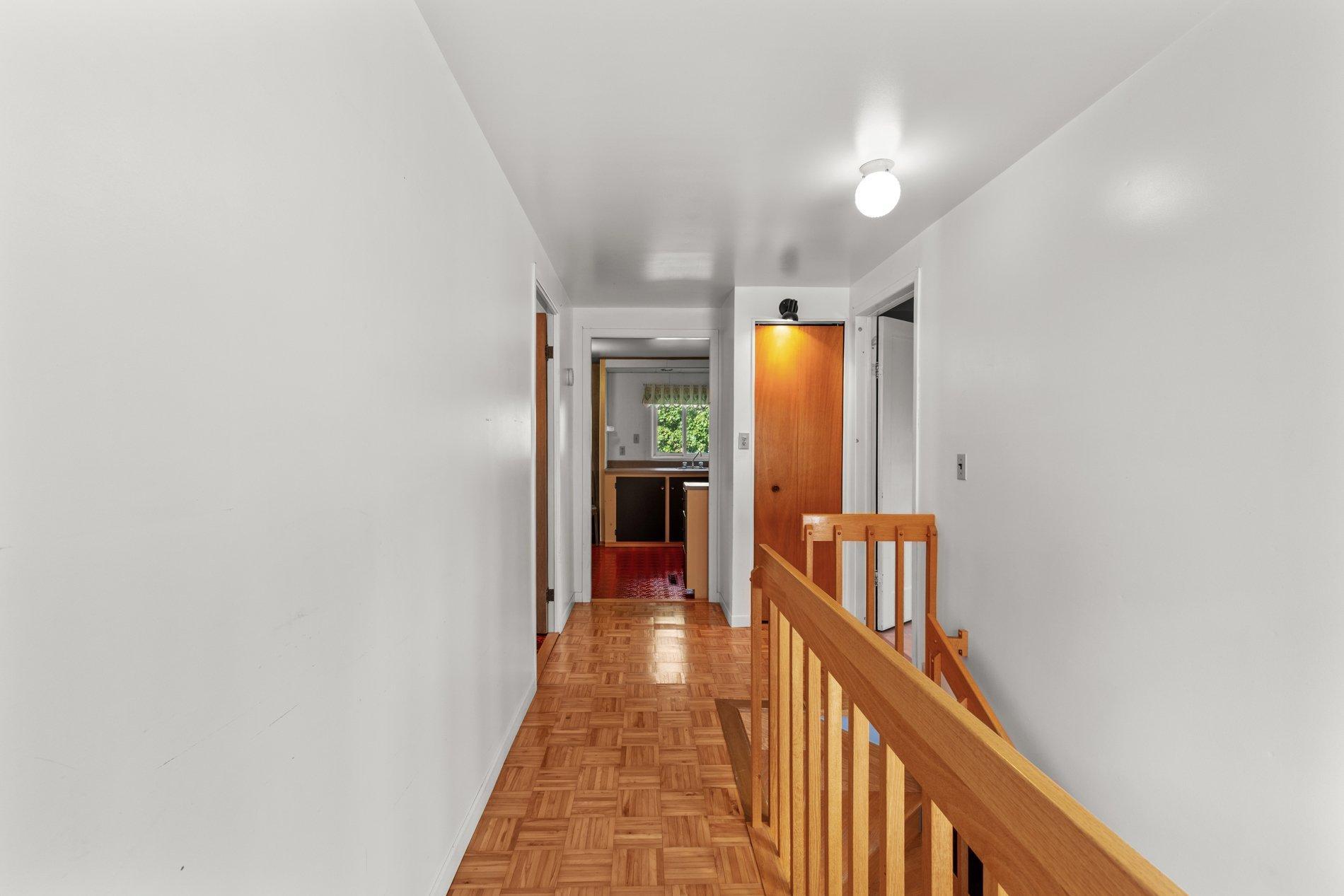 









42


Av. Bélanger

,
Montréal (LaSalle),




QC
H8R3K6

