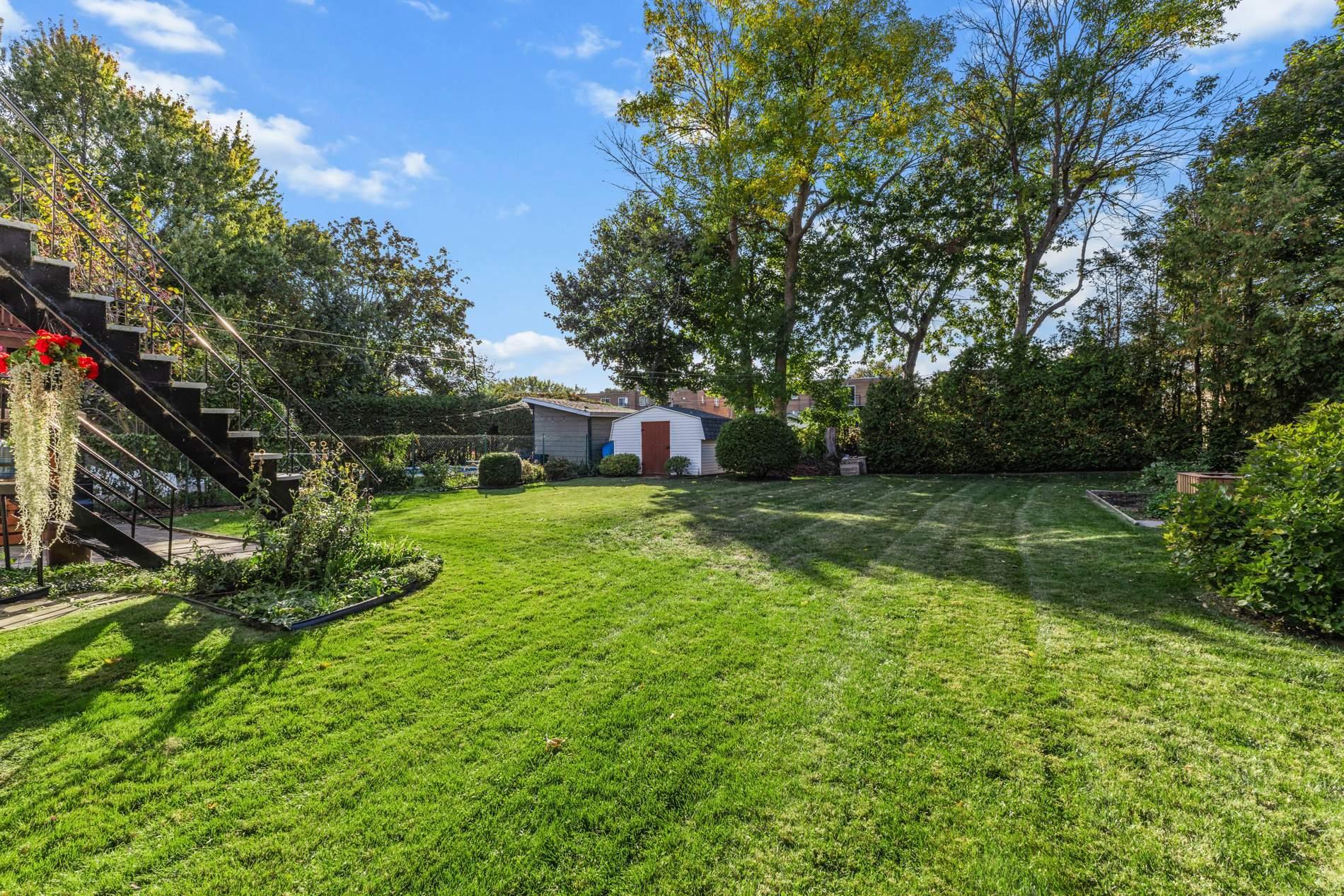 









42


Av. Bélanger

,
Montréal (LaSalle),




QC
H8R3K6


