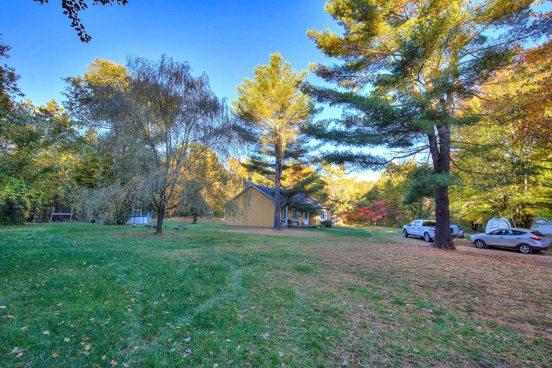 









3315


Ch. de la Rivière-du-Nord

,
Mirabel,




QC
J7N2A8

