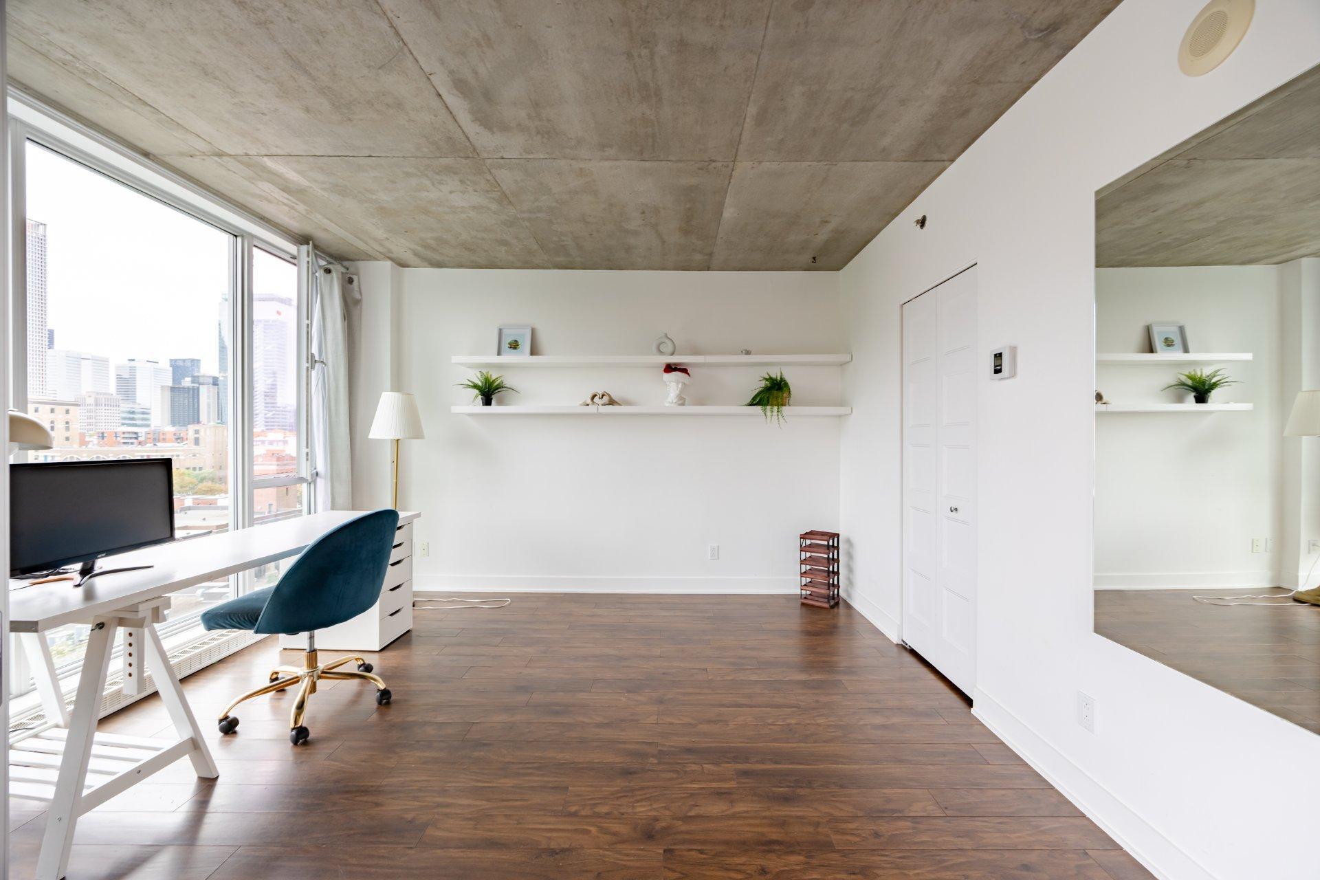









190


Rue Murray

, 916,
Montréal (Le Sud-Ouest),




QC
H3C2C7

