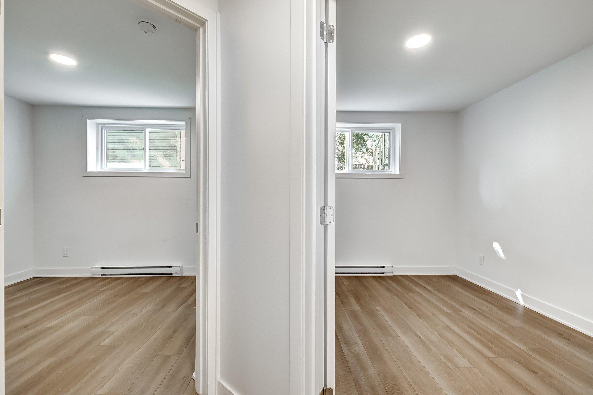 









1715


Av. des Pins

,
Longueuil (Le Vieux-Longueuil),




QC
J4P3K8

