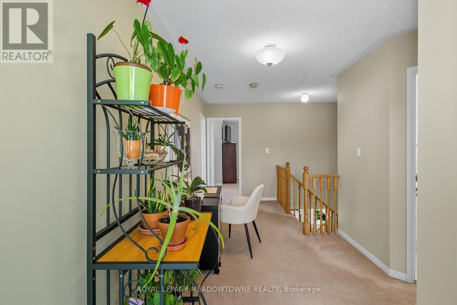 












1220 TURNER DRIVE

,
Milton,




Ontario
L9T5R6

