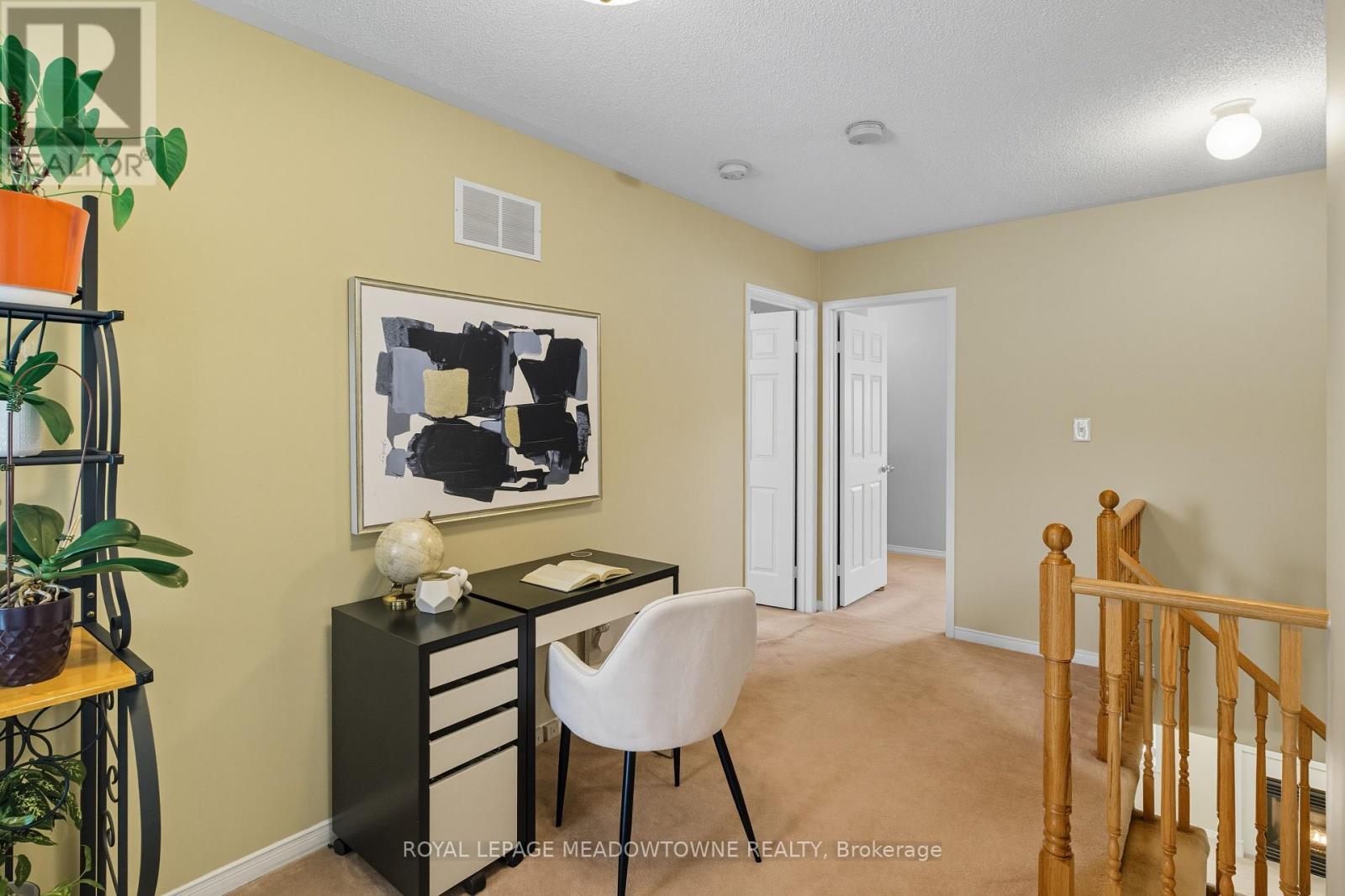 












1220 TURNER DRIVE

,
Milton,




Ontario
L9T5R6

