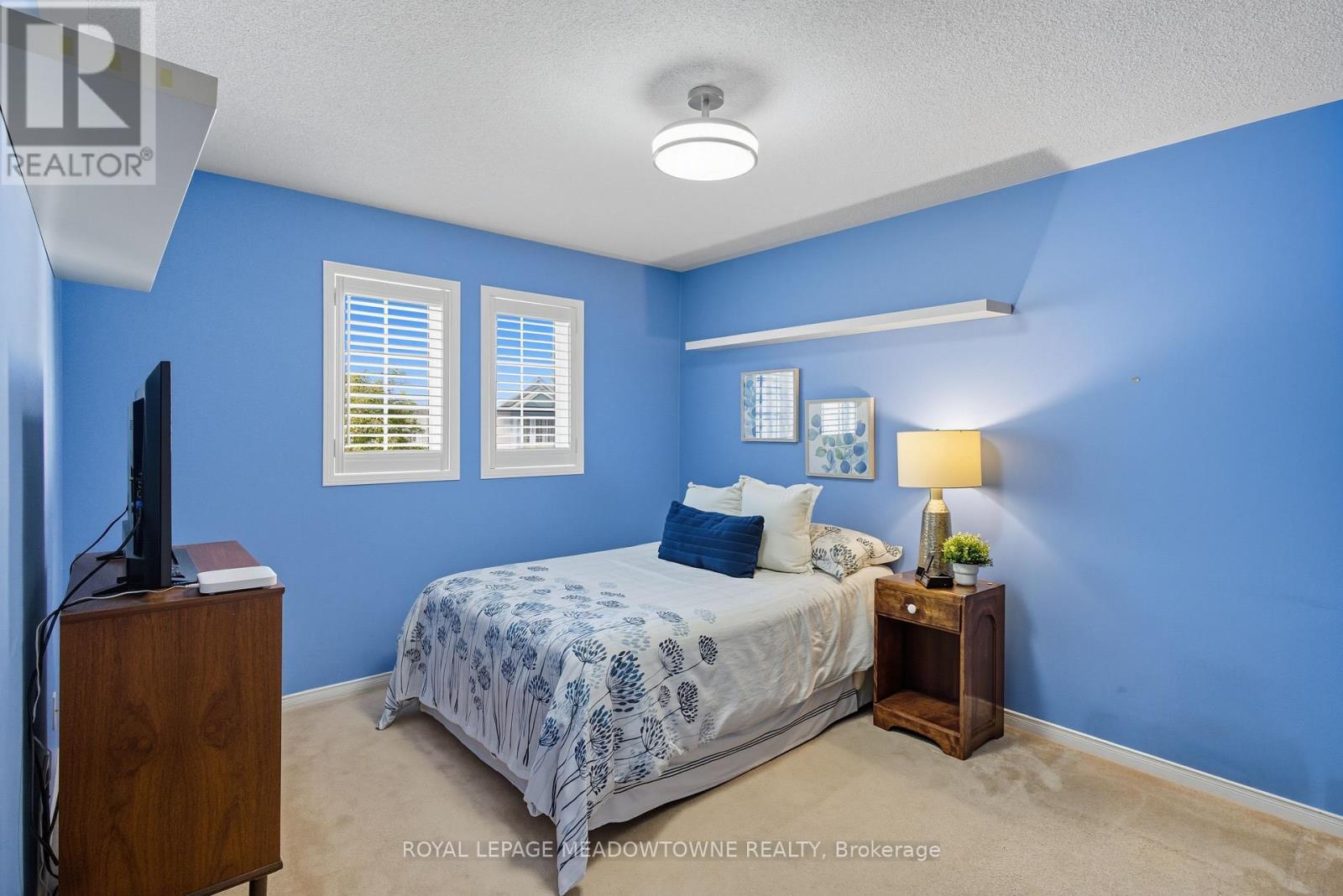 












1220 TURNER DRIVE

,
Milton,




Ontario
L9T5R6

