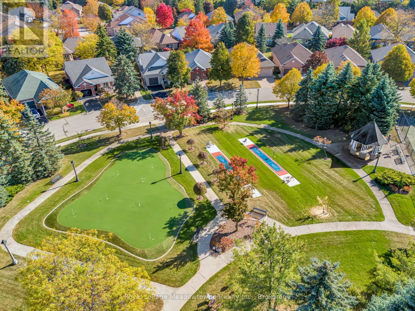 












20 ARBORDALE WALK

,
Guelph (Village By The Arboretum),




Ontario
N1C4X7

