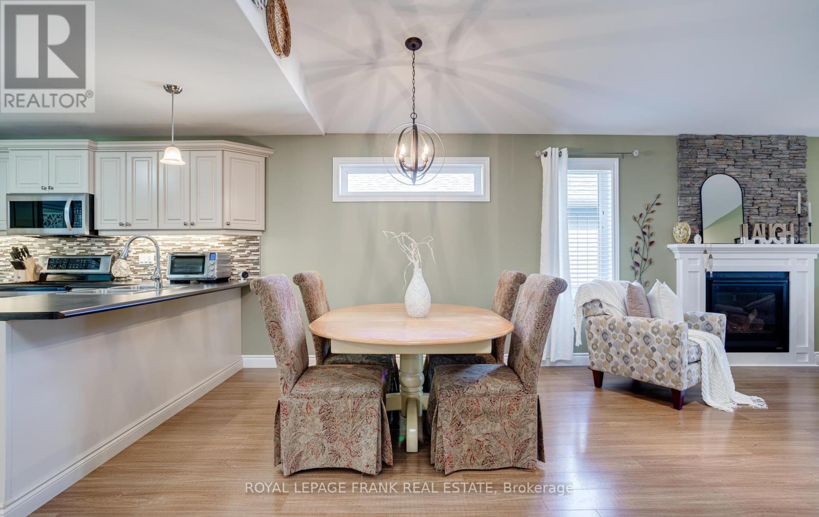 












41 CORTLAND WAY

,
Brighton,




Ontario
K0K1H0

