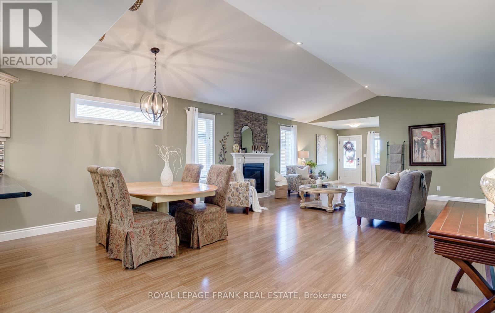 












41 CORTLAND WAY

,
Brighton,




Ontario
K0K1H0

