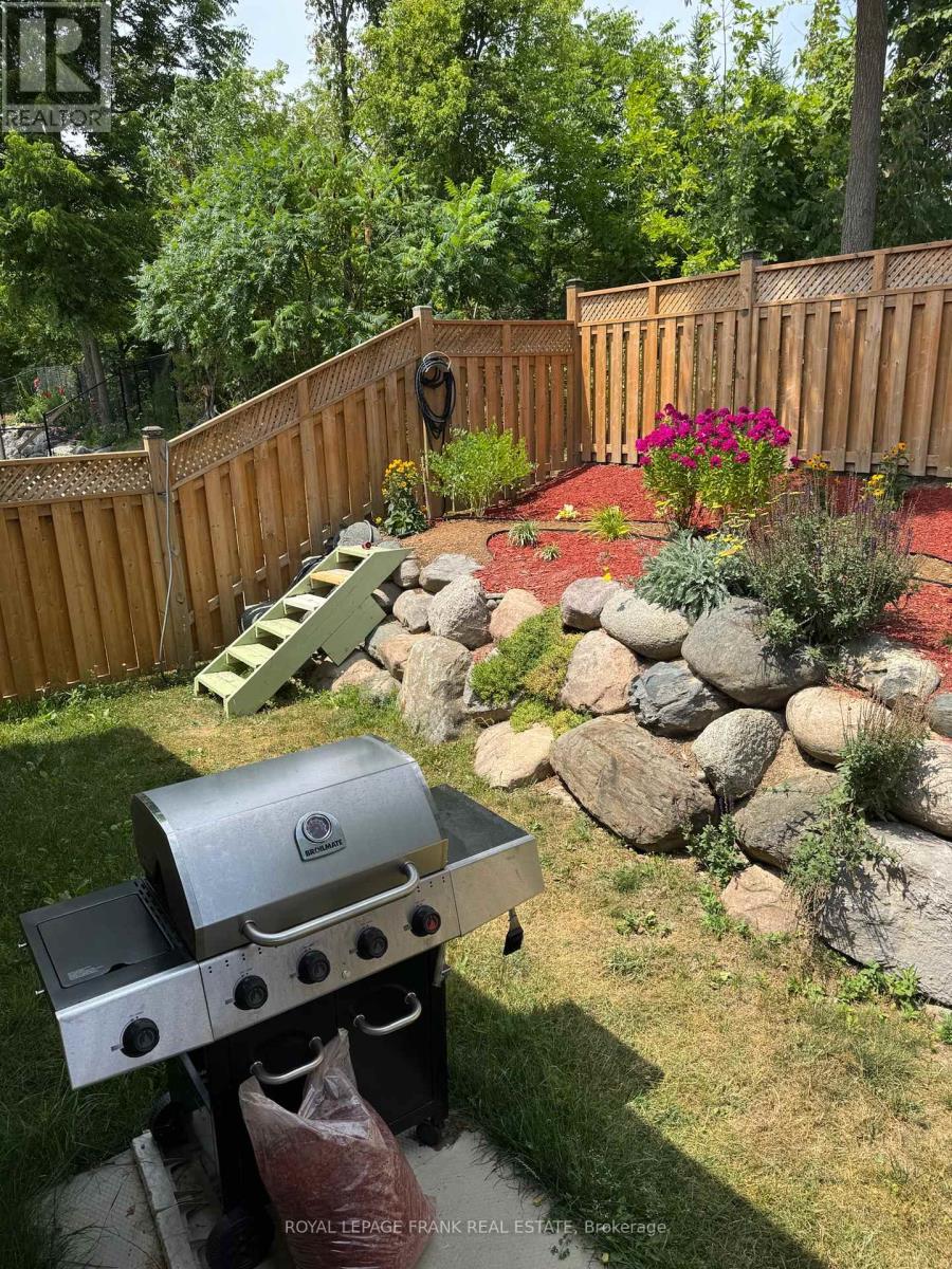 












41 CORTLAND WAY

,
Brighton,




Ontario
K0K1H0

