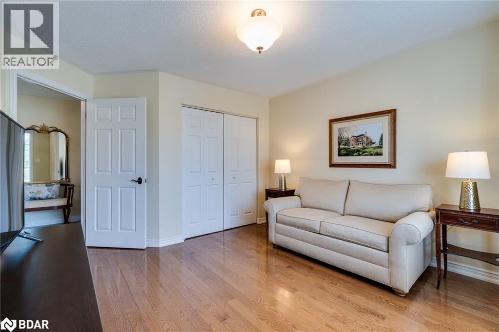 












20 ARBORDALE Walk

,
Guelph,




Ontario
N1C4X7

