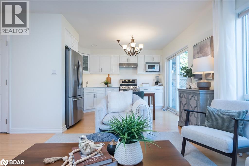 












698 EDWARDS Avenue

,
Milton,




Ontario
L9T6B4

