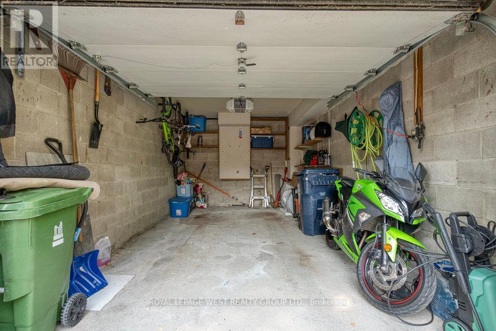 












3 - 92 TWENTY NINTH STREET

,
Toronto,




Ontario
M8W3B2

