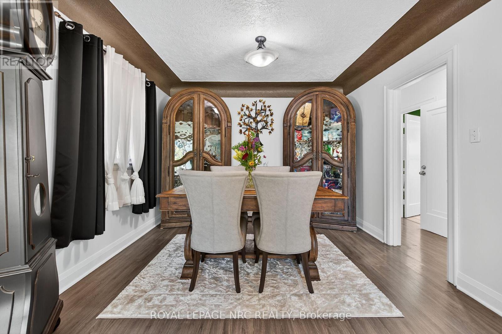 












199 WEST 2ND STREET

,
Hamilton,




Ontario
L9C3G2

