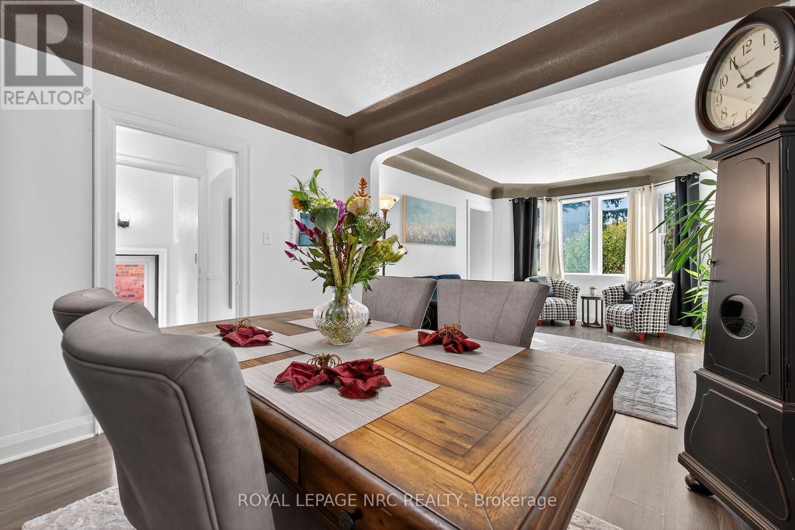 












199 WEST 2ND STREET

,
Hamilton,




Ontario
L9C3G2

