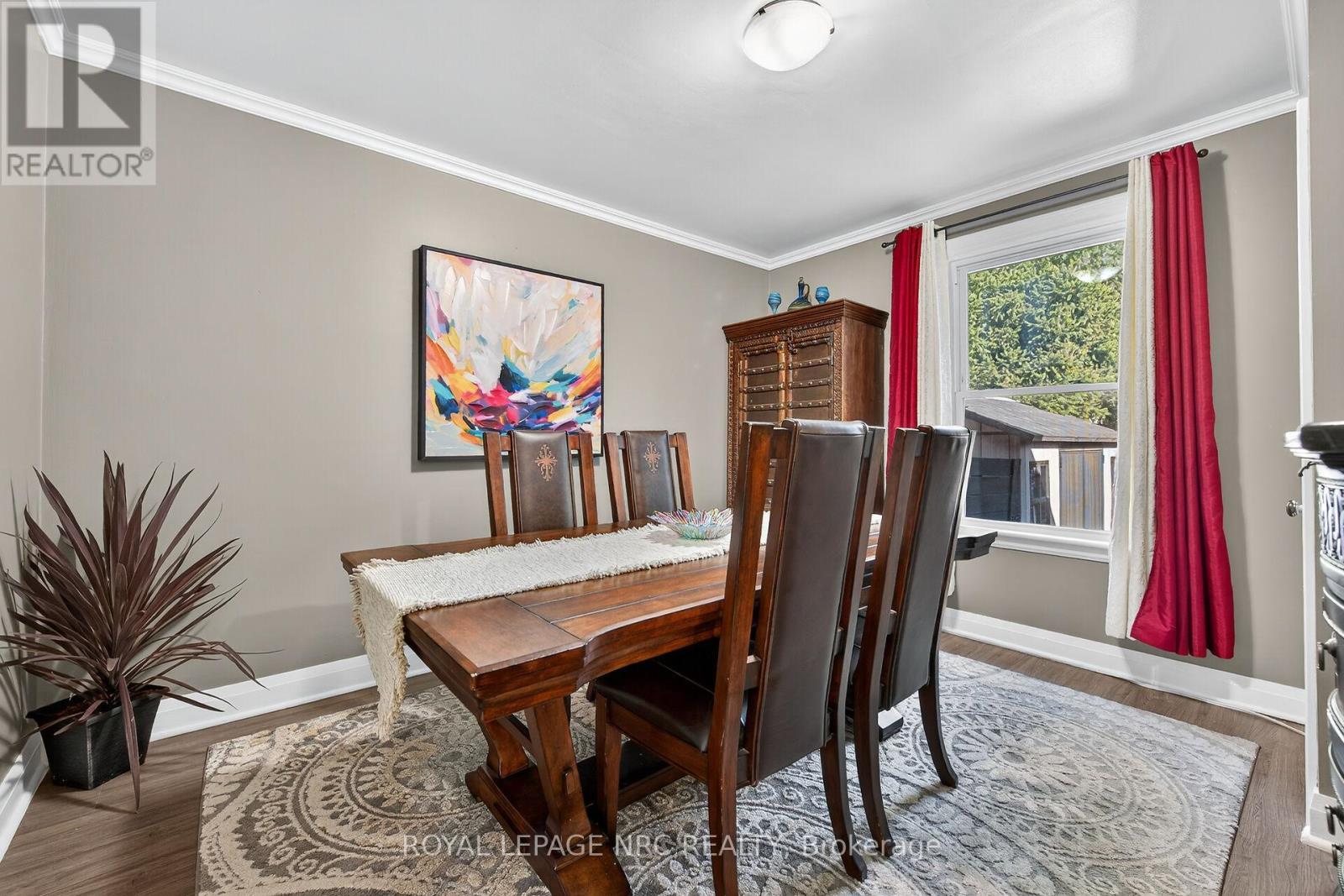 












199 WEST 2ND STREET

,
Hamilton,




Ontario
L9C3G2

