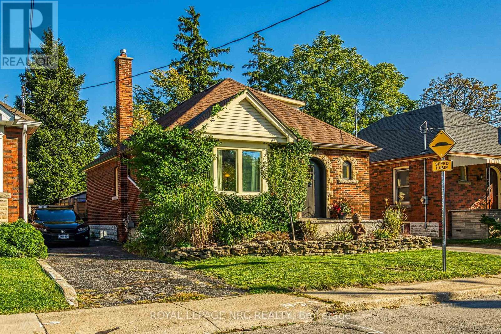 












199 WEST 2ND STREET

,
Hamilton,




Ontario
L9C3G2

