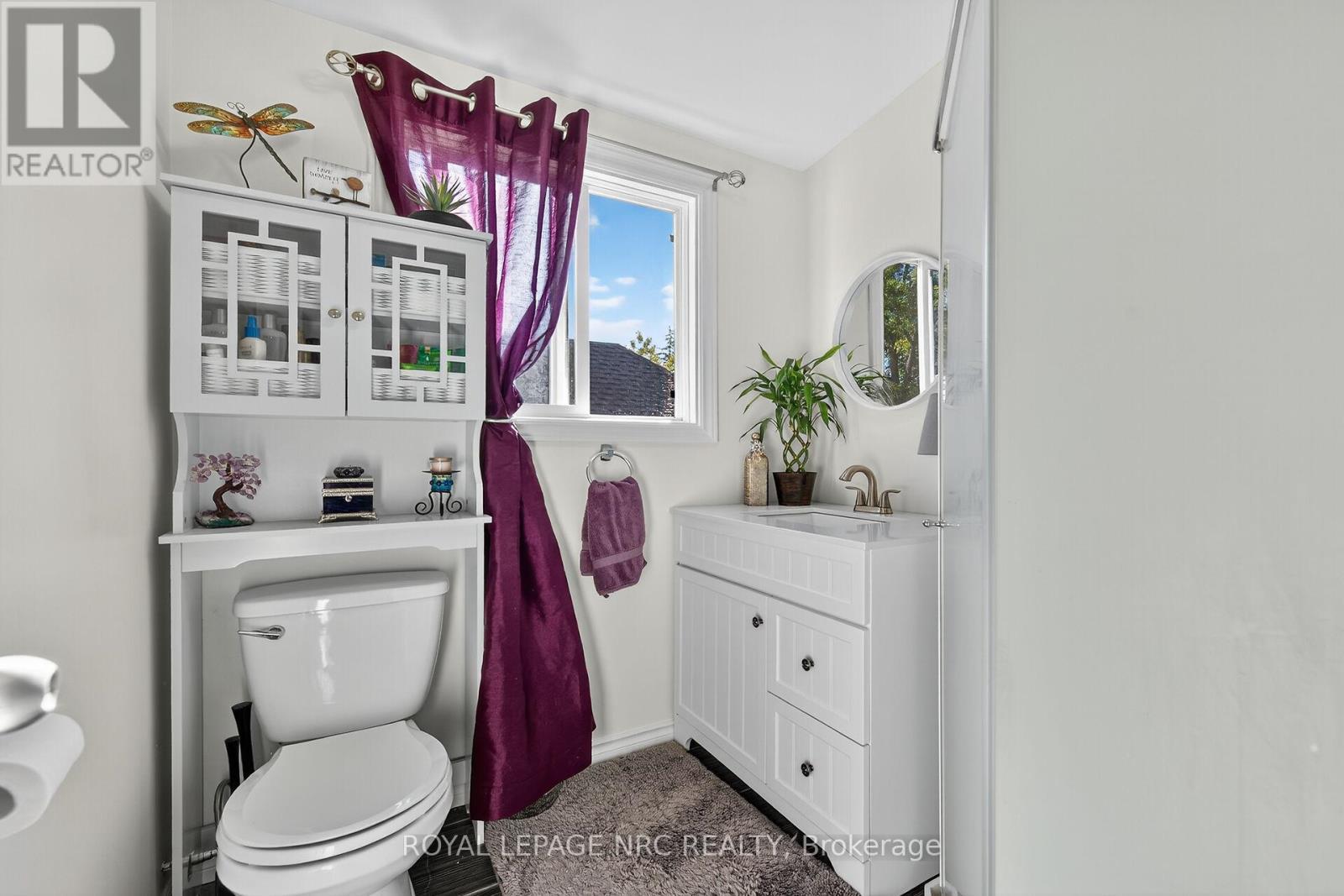 












199 WEST 2ND STREET

,
Hamilton,




Ontario
L9C3G2

