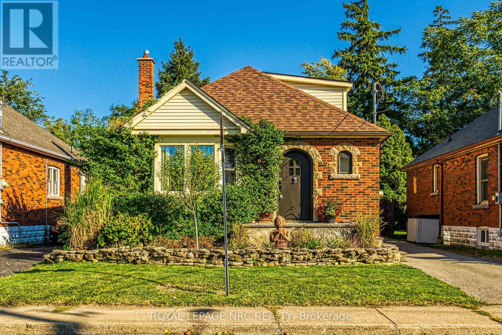 












199 WEST 2ND STREET

,
Hamilton,




Ontario
L9C3G2

