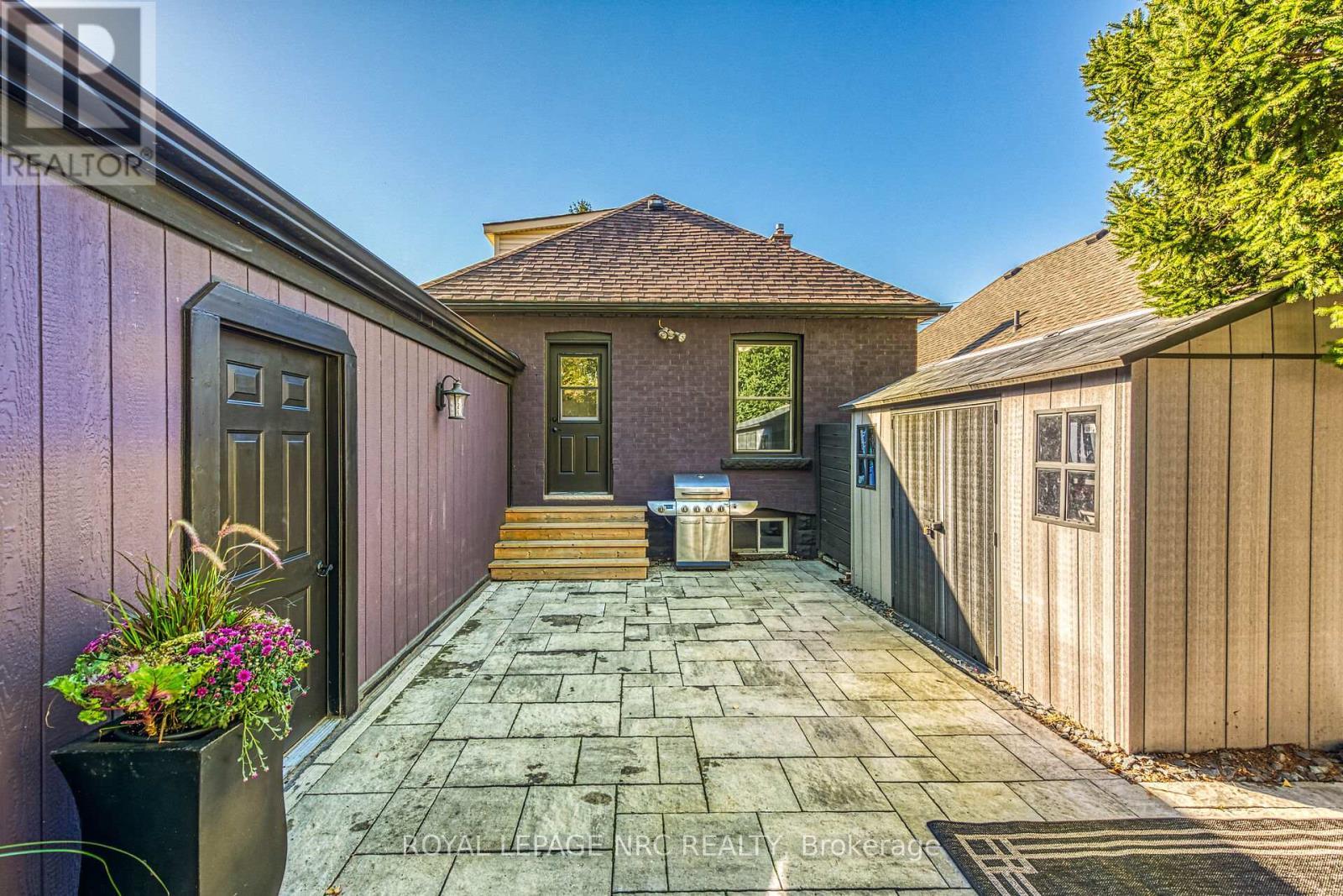 












199 WEST 2ND STREET

,
Hamilton,




Ontario
L9C3G2

