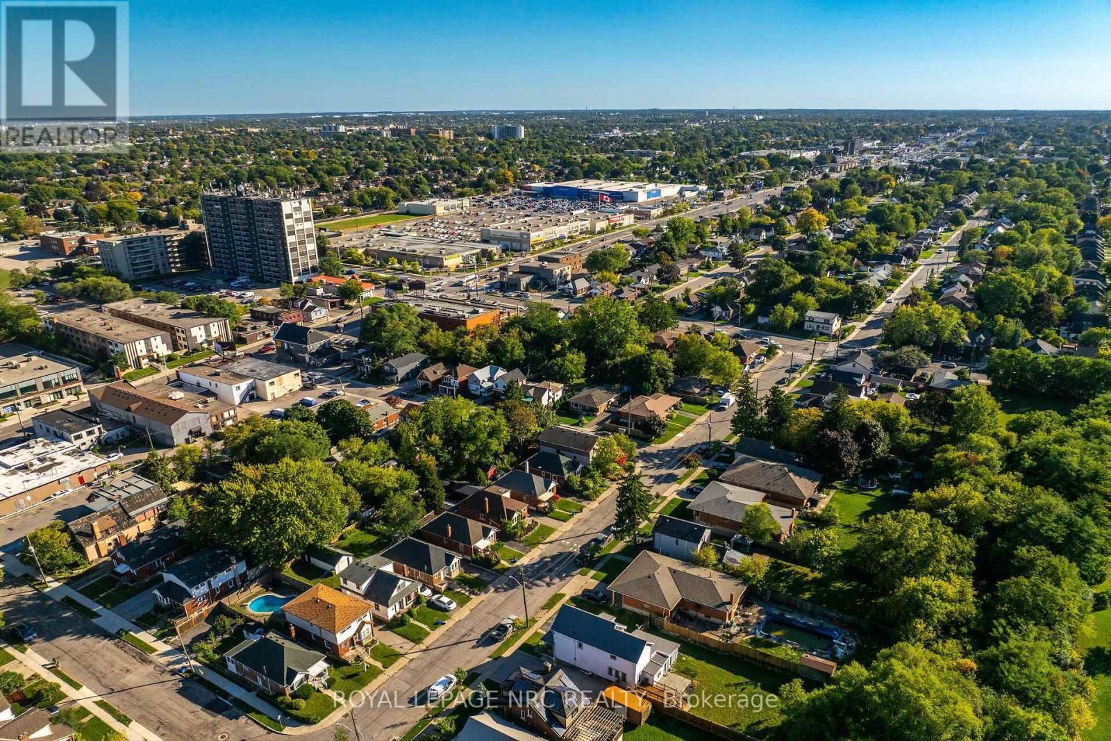 












199 WEST 2ND STREET

,
Hamilton,




Ontario
L9C3G2

