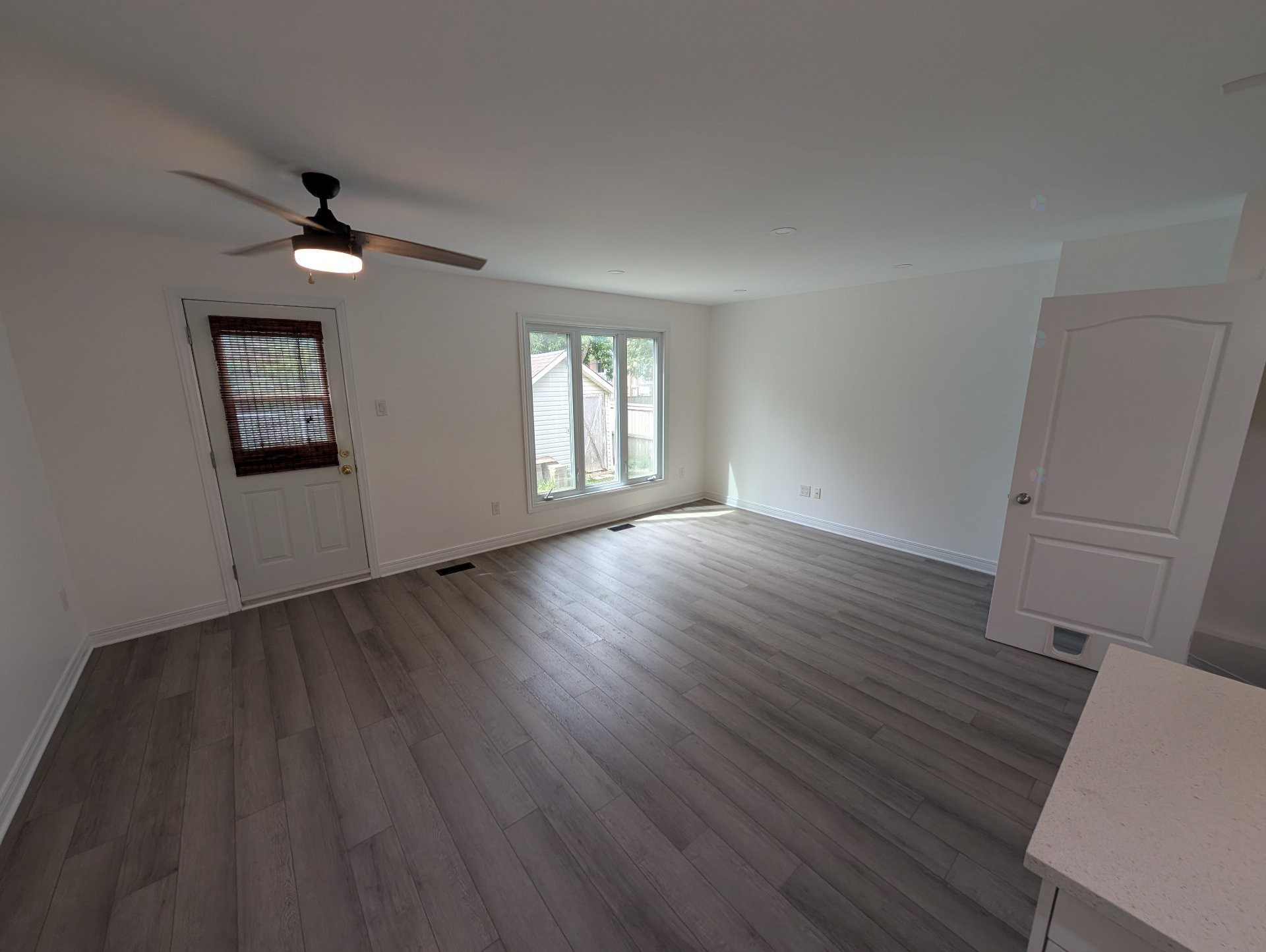 









13


Rue Conroy

,
Gatineau (Aylmer),




QC
J9H5L4

