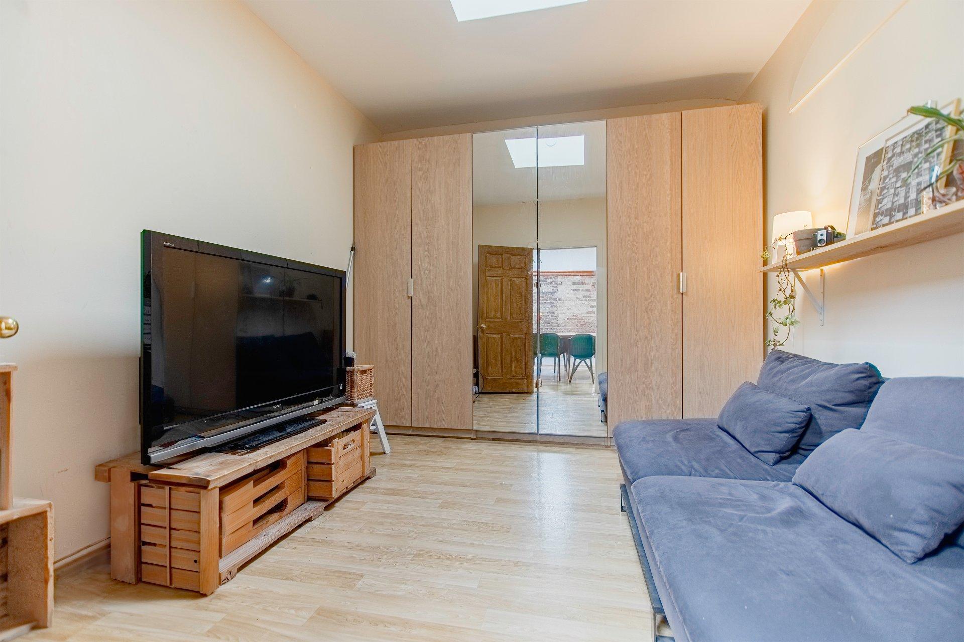 









4390

 - 4392


Rue De Lanaudière

,
Montréal (Le Plateau-Mont-Royal),




QC
H2J3P2

