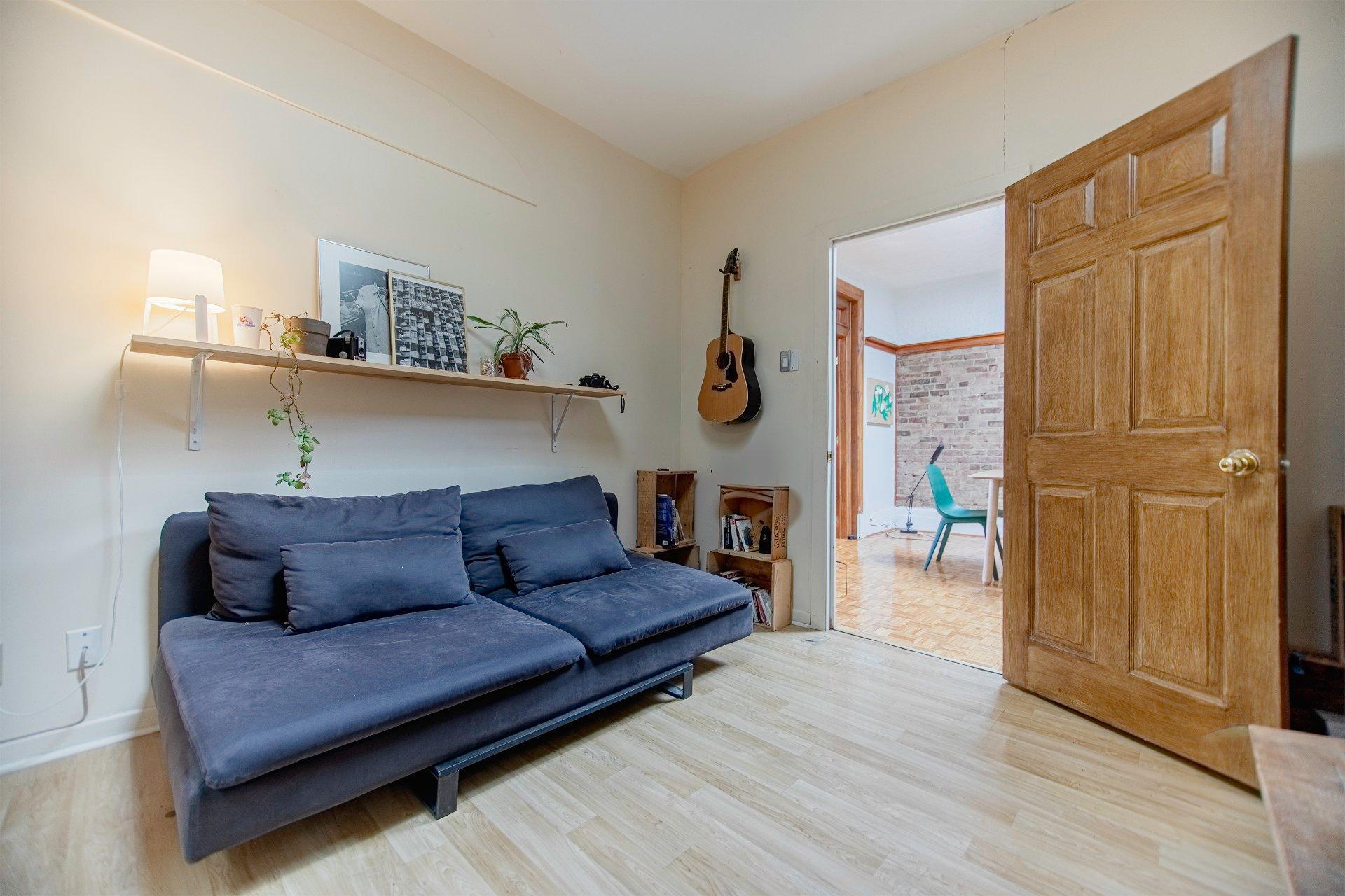 









4390

 - 4392


Rue De Lanaudière

,
Montréal (Le Plateau-Mont-Royal),




QC
H2J3P2

