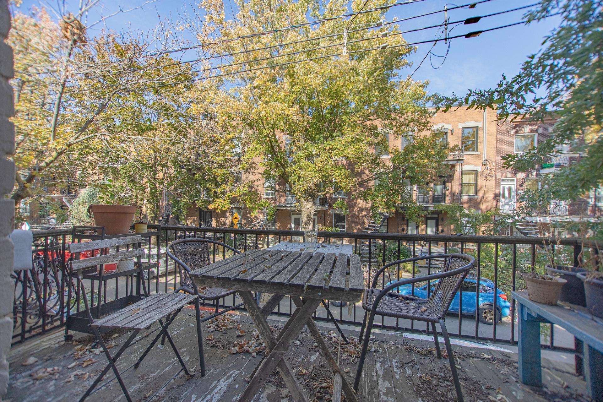 









4390

 - 4392


Rue De Lanaudière

,
Montréal (Le Plateau-Mont-Royal),




QC
H2J3P2

