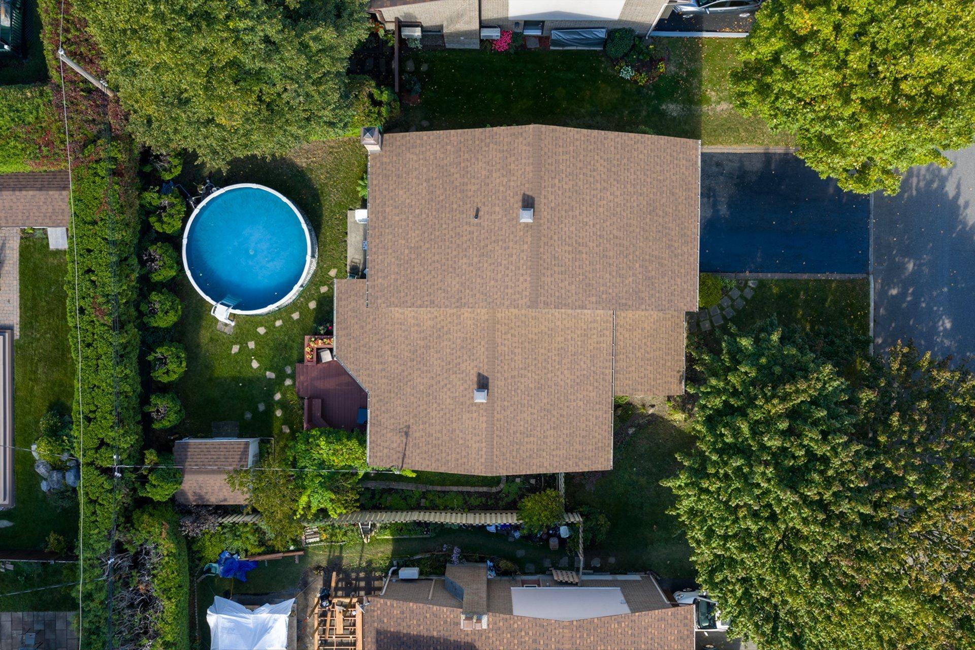 









236


Rue Acres

,
Kirkland,




QC
H9H4R2

