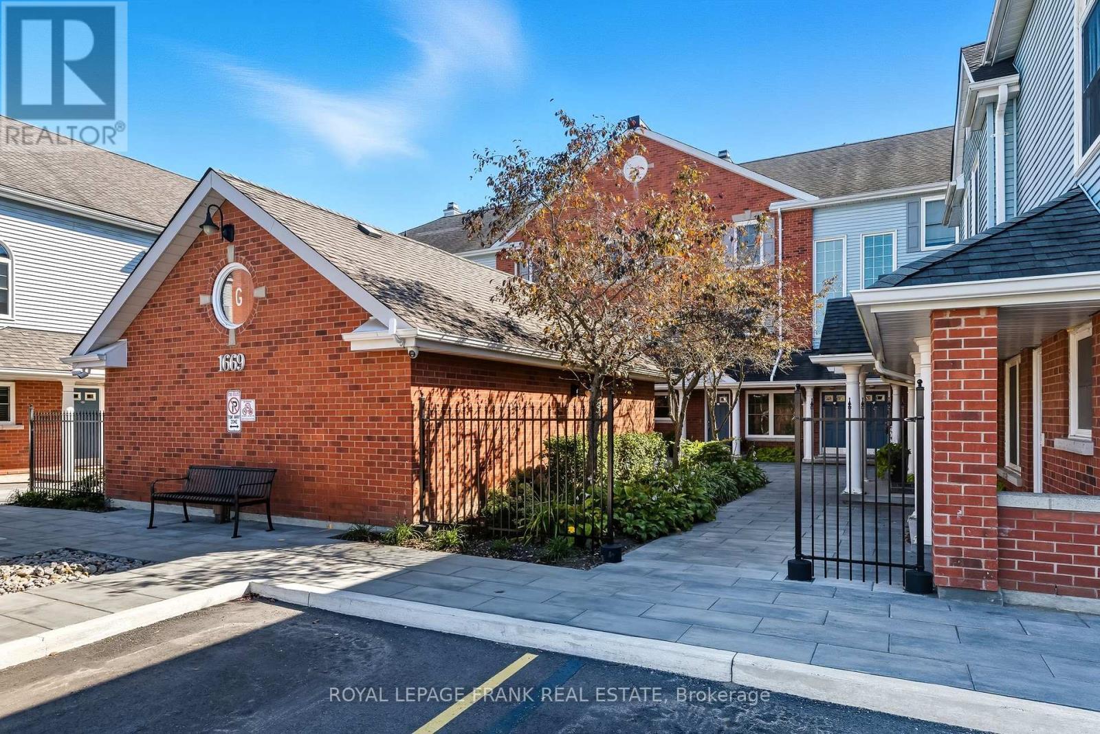 












G-10 - 1669 NASH ROAD

,
Clarington (Courtice),




Ontario
L1E1S8

