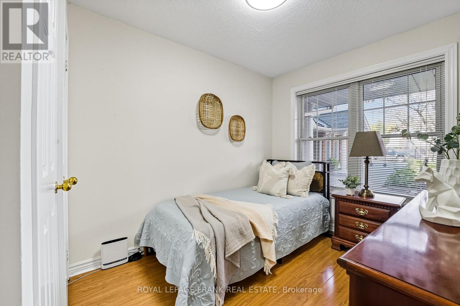 












G-10 - 1669 NASH ROAD

,
Clarington (Courtice),




Ontario
L1E1S8

