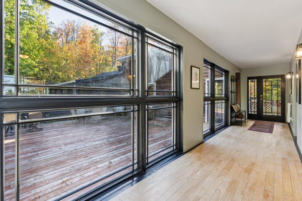 









19


Ch. McCarthy

,
Chelsea,




QC
J9B2H5

