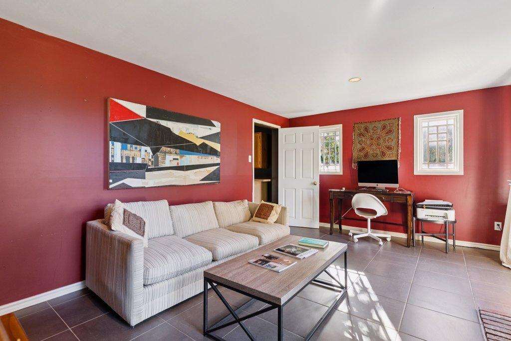 









19


Ch. McCarthy

,
Chelsea,




QC
J9B2H5

