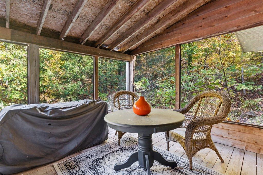 









19


Ch. McCarthy

,
Chelsea,




QC
J9B2H5

