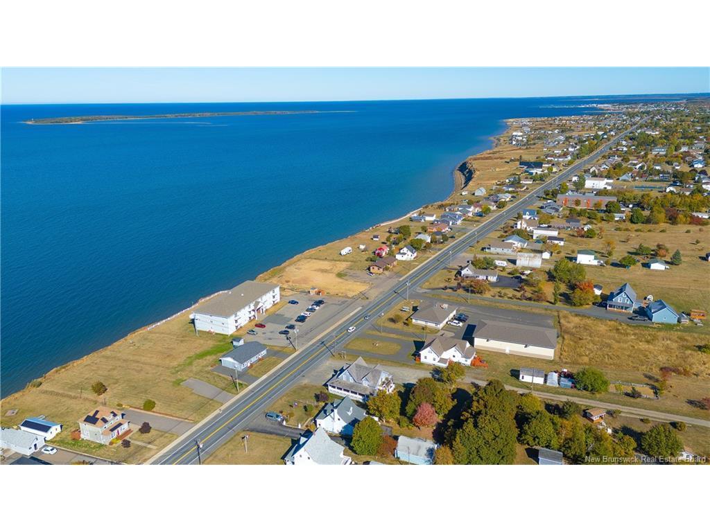 









142


Saint-Pierre E

BLVD,
Caraquet,




NB
E1W 1B1

