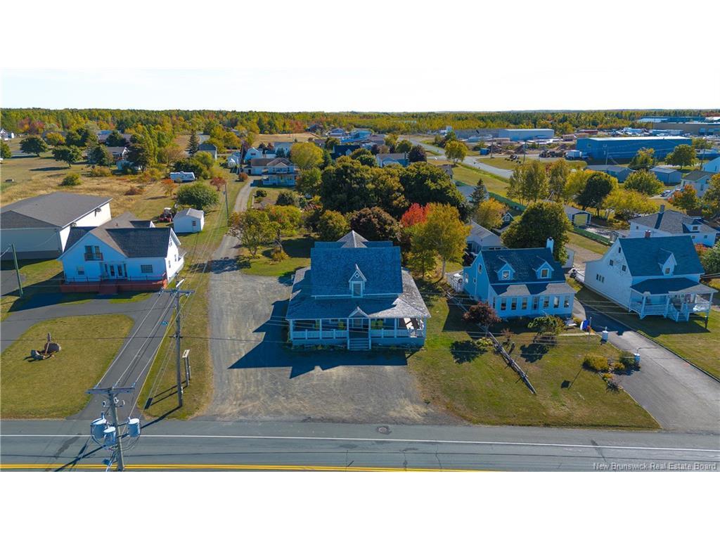 









142


Saint-Pierre E

BLVD,
Caraquet,




NB
E1W 1B1

