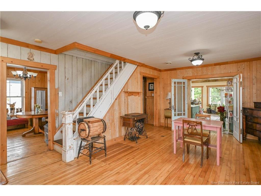 









142


Saint-Pierre E

BLVD,
Caraquet,




NB
E1W 1B1

