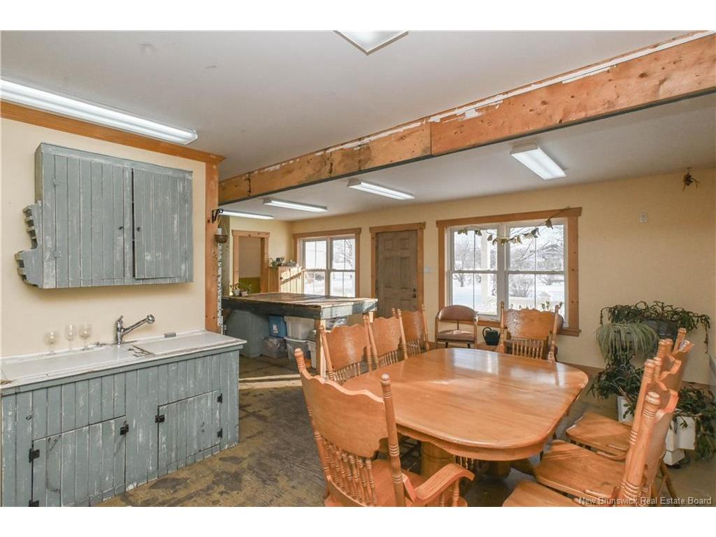 









142


Saint-Pierre E

BLVD,
Caraquet,




NB
E1W 1B1

