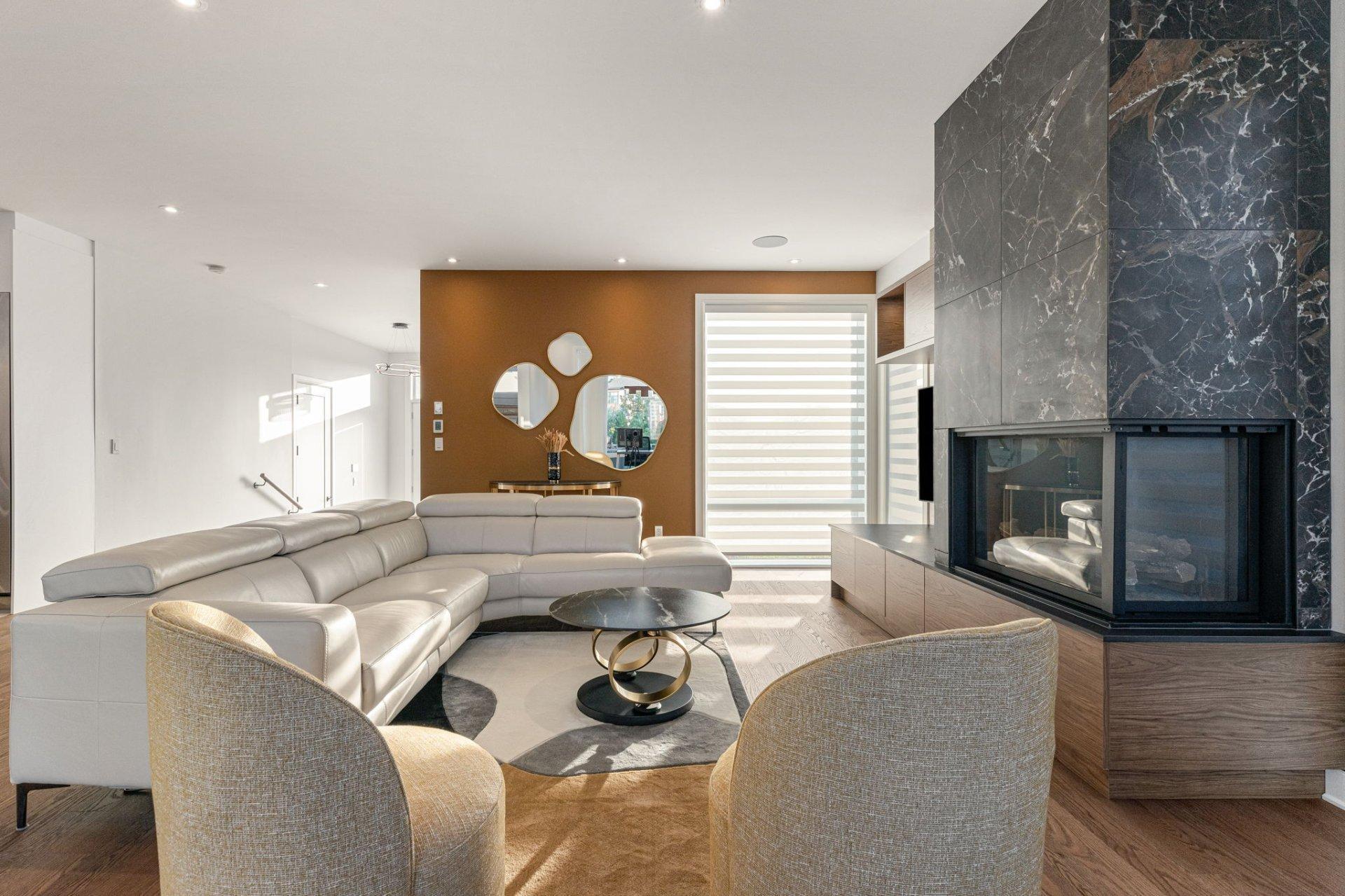 









769


Rue Louis-Quilico

,
Boucherville,




QC
J4B0L8

