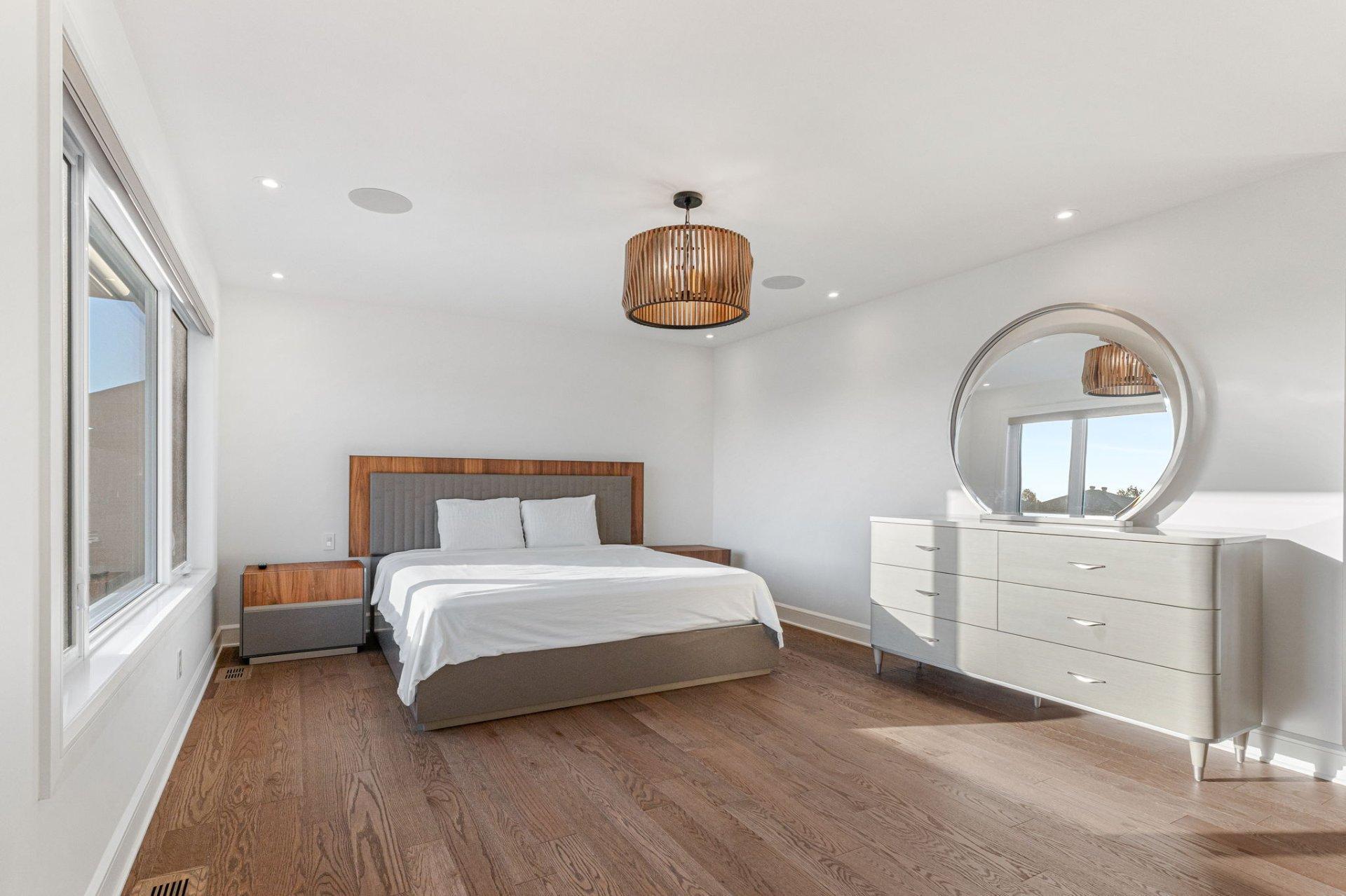 









769


Rue Louis-Quilico

,
Boucherville,




QC
J4B0L8

