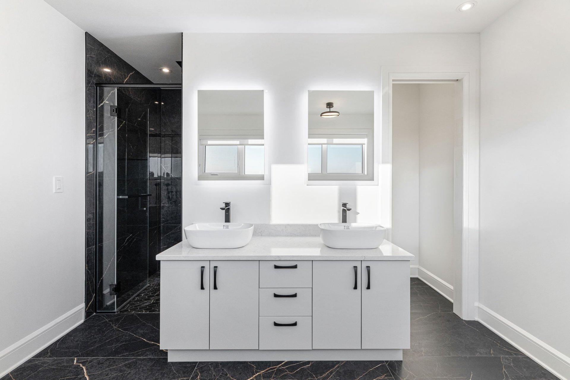 









769


Rue Louis-Quilico

,
Boucherville,




QC
J4B0L8

