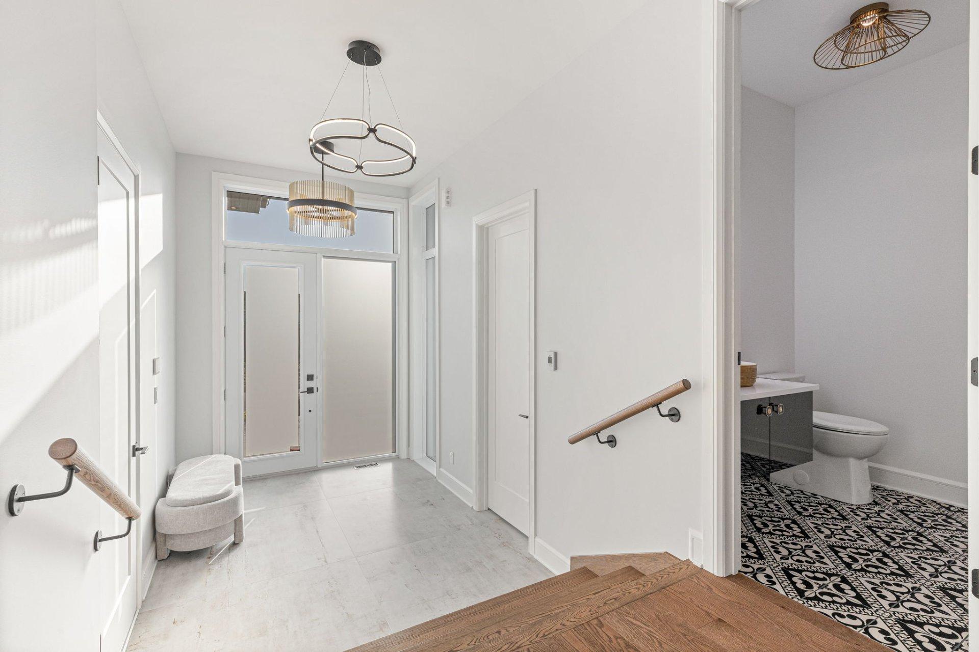 









769


Rue Louis-Quilico

,
Boucherville,




QC
J4B0L8

