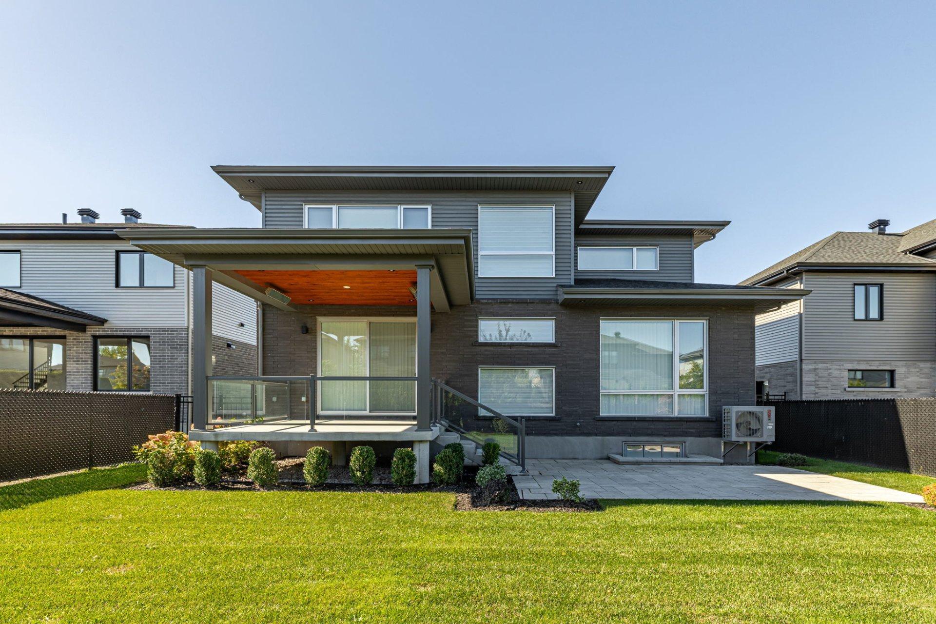 









769


Rue Louis-Quilico

,
Boucherville,




QC
J4B0L8

