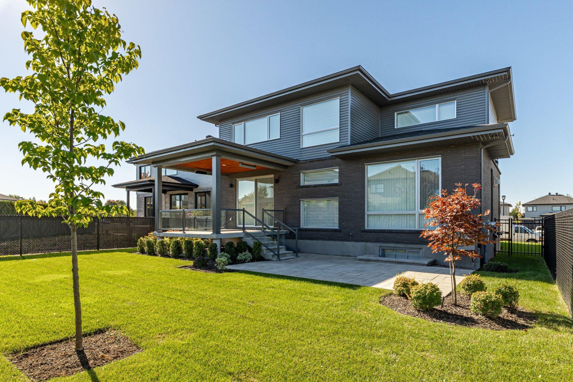 









769


Rue Louis-Quilico

,
Boucherville,




QC
J4B0L8

