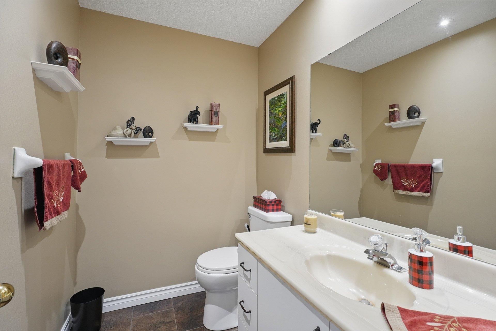 









673


Ch. Klock

,
Gatineau (Aylmer),




QC
J9J3G8

