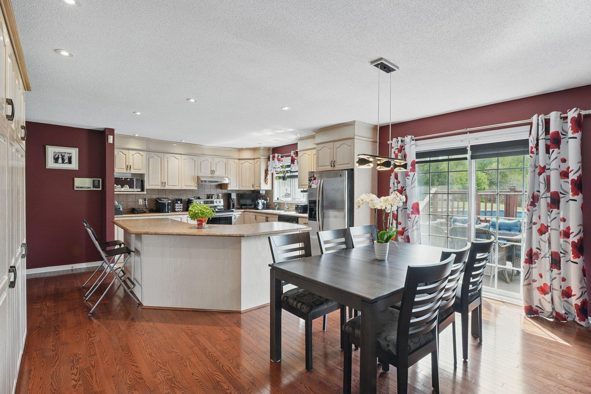 









673


Ch. Klock

,
Gatineau (Aylmer),




QC
J9J3G8

