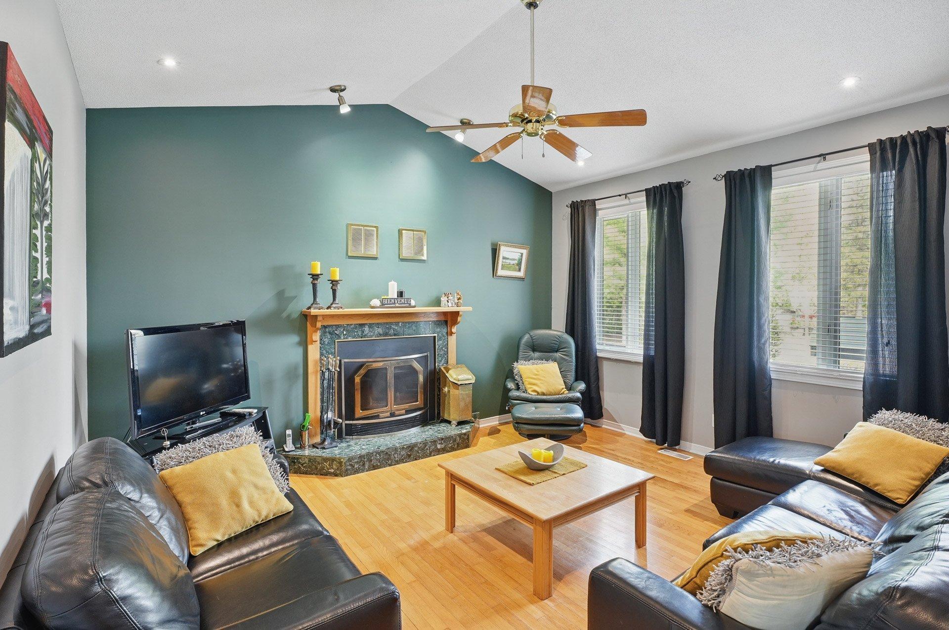 









673


Ch. Klock

,
Gatineau (Aylmer),




QC
J9J3G8

