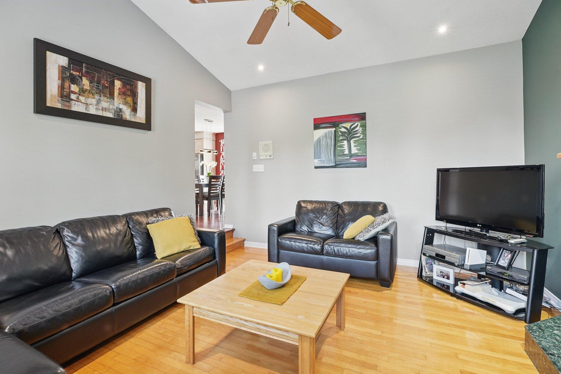 









673


Ch. Klock

,
Gatineau (Aylmer),




QC
J9J3G8

