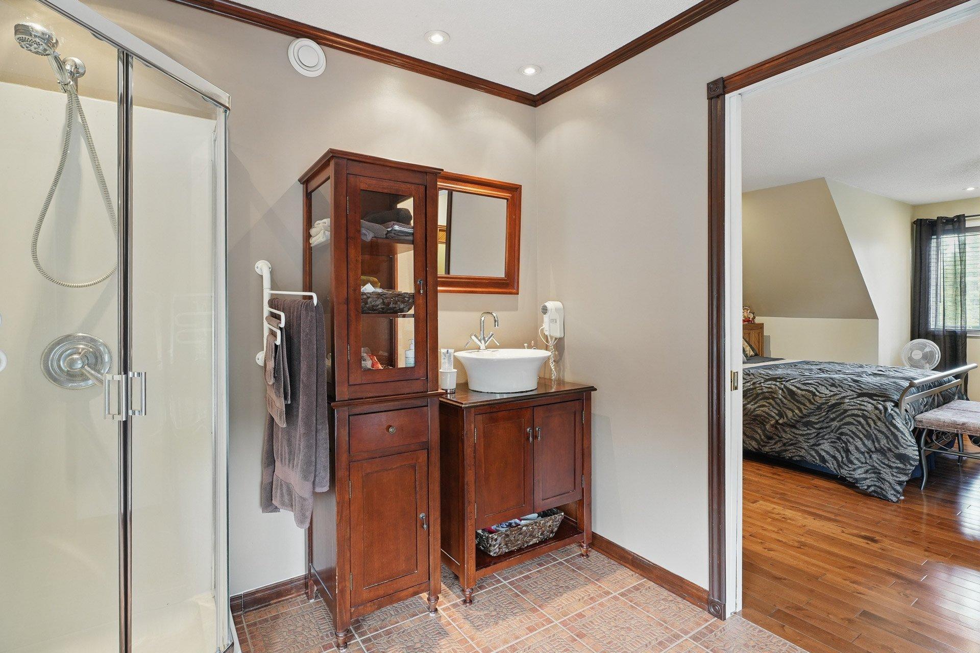 









673


Ch. Klock

,
Gatineau (Aylmer),




QC
J9J3G8

