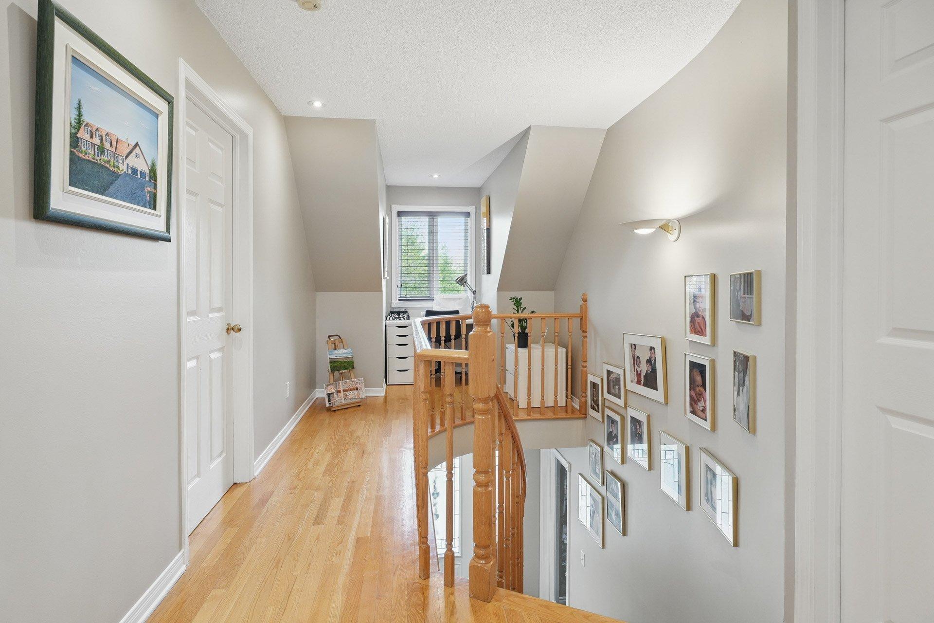 









673


Ch. Klock

,
Gatineau (Aylmer),




QC
J9J3G8

